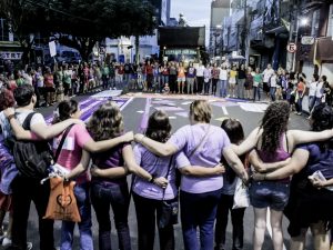 imagem curso mulheres feminismo